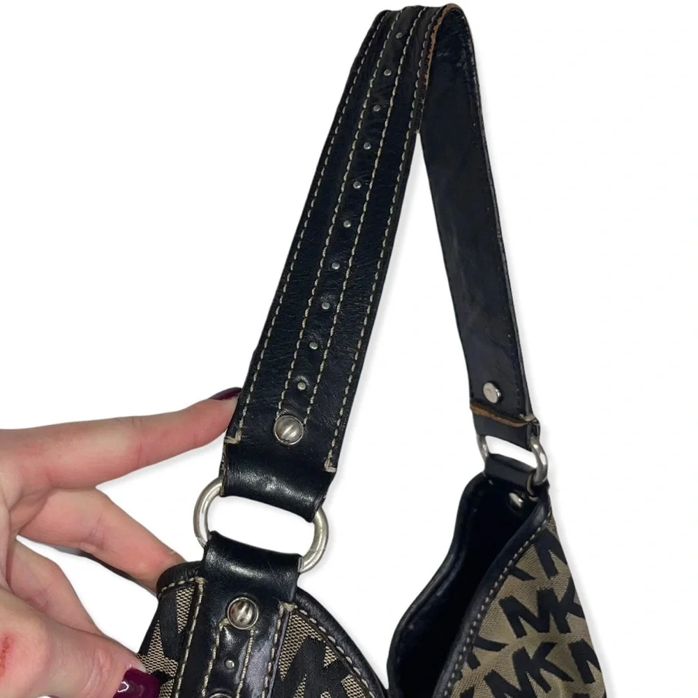 MICHAEL KORS Black & Tan Signature MK Hobo, Wallet & Wristlet Bundle